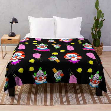 Killer Klowns from Outer Space Throw Blanket