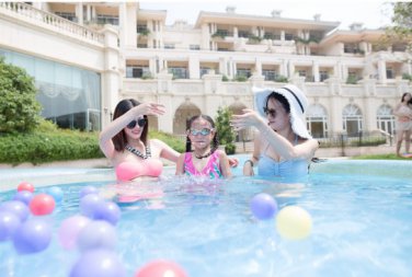 Free shipping 366*76cm Giant Size Blue Inflatable Swimming Pool 2019