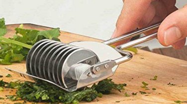 Gadget Stainless Steel Onion Chopper Slicer Garlic Coriander Cutter Cooking Tool