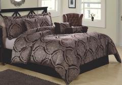 Tutor King Comforter Set with Bonus Pillows
