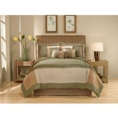 Chesterfield King Comforter Set with 4 Bonus Pieces
