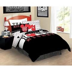 Mickey Mouse Love Twin Bed-in-Bag Bedding Set
