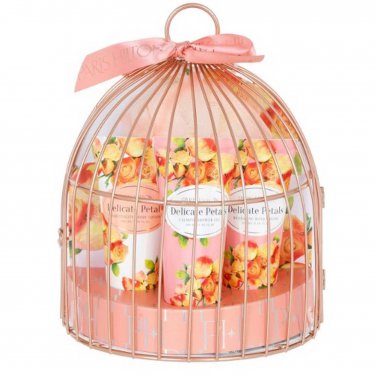 Bath Set Paris Hilton 4 Piece Relax & Unwind Bath Essential Kit Delicate Petals