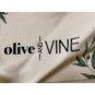 Olive & Vine Soft Knit Hi Low Sweater SMALL (892)
