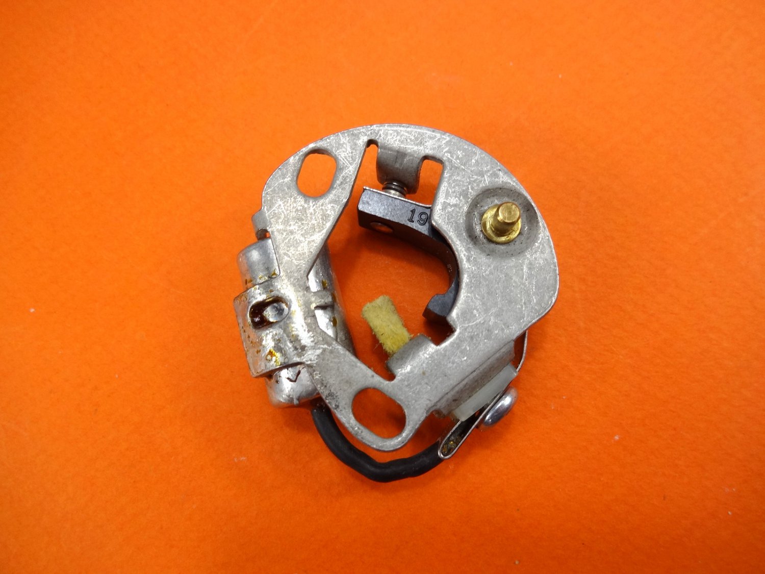 NOS GENUINE OEM STIHL IGNITION POINTS & CONDENSER SET 009, 010, 011