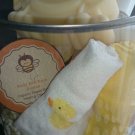 Lot of 6 organic baby bath products in gift set!!