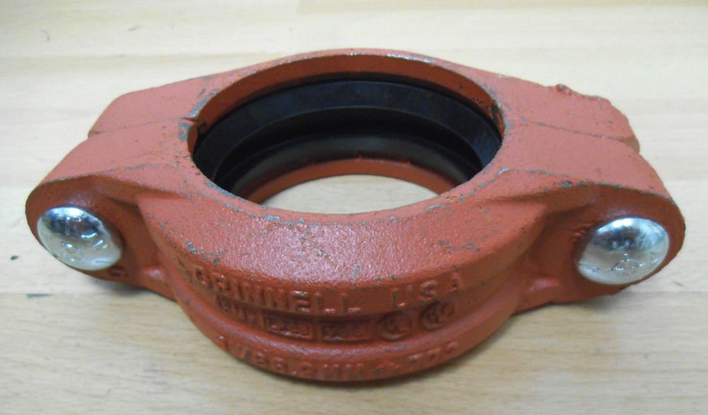 Grinnell 3" 772 77230E3S Grooved Rigid Coupling - Painted