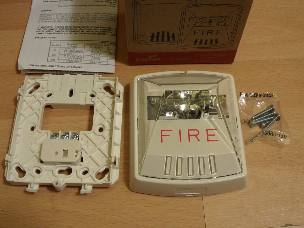 Wheelock Exceder Strobe STW 127685 WHITE COLOR 12/24 VDC 3511M **FREE SHIPPING**
