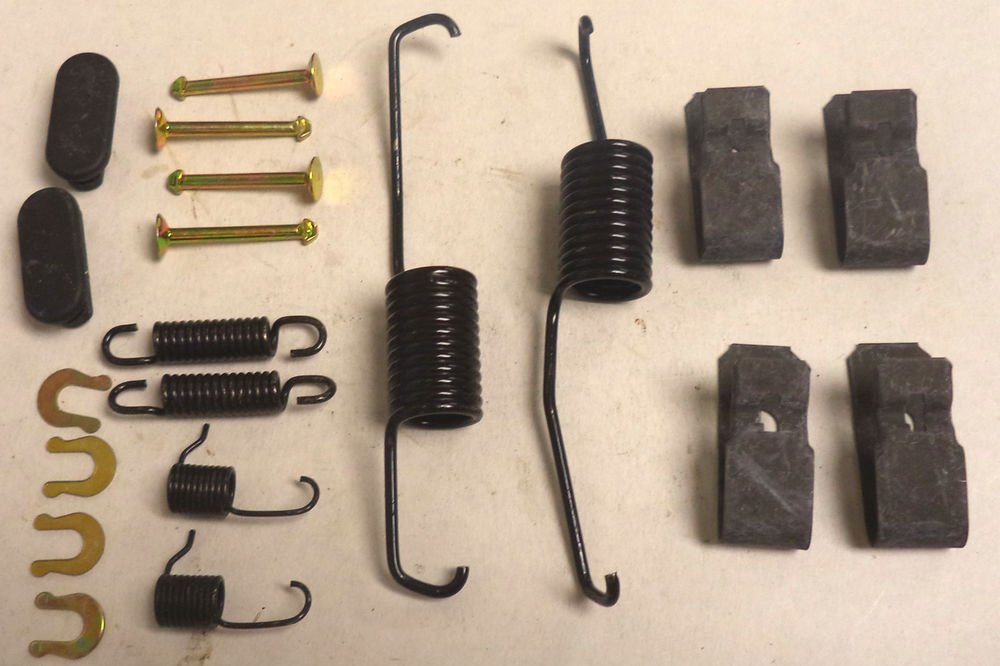 Bendix H7247 Rear Drum Hardware Kit Fits 1981-1990 Toyota Brand New