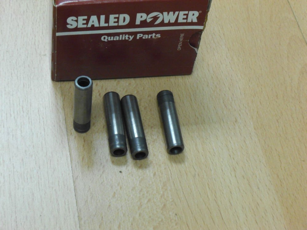 (4)  Cylinder Valve guide Sealed Power VG935 VG-935 G1104 G-1104 FREE SHIPPING