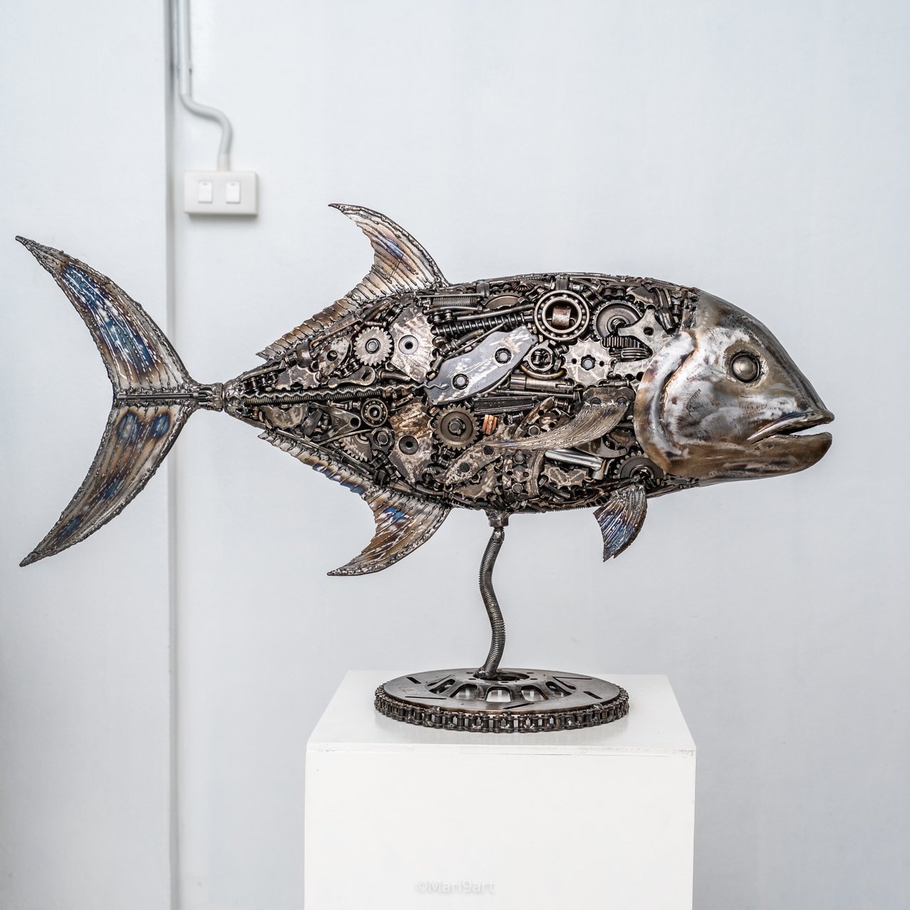 Fish scrap metal art sculpture. jack fish metal artwork