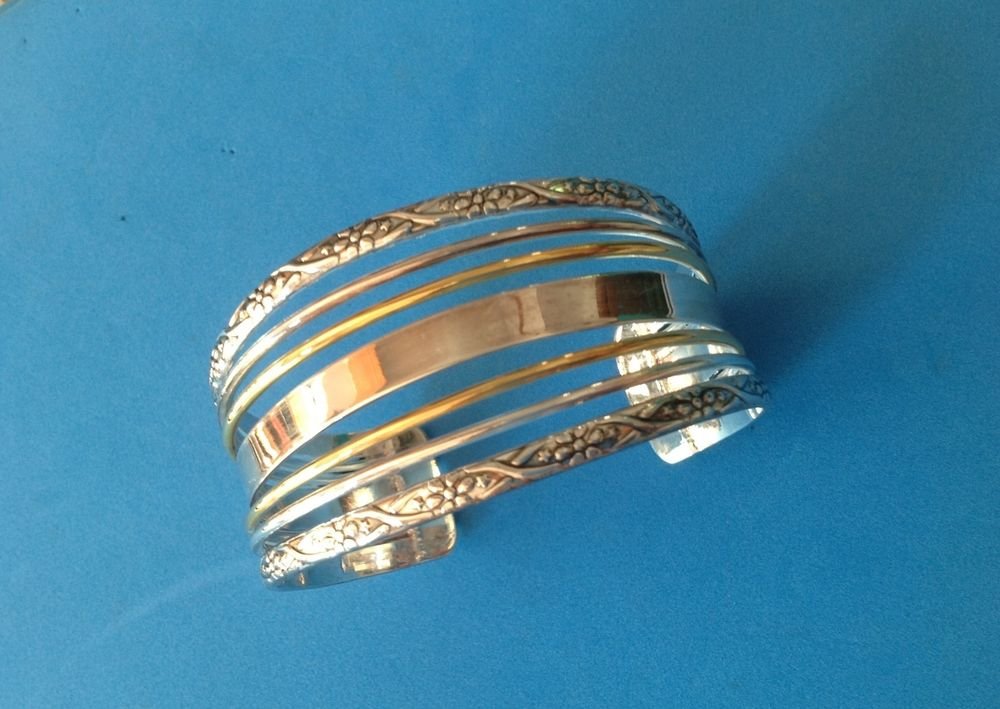 BEAUTIFUL GOLD & SILVER TONE CUFF BRACELET SIGNED BEST 1 3/8" THICK, ADJUSTABLE