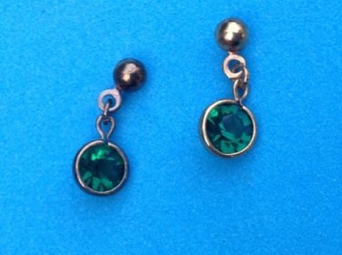 DELICATE EMERALD GREEN RHINESTONE DROP / DANGLE PIERCED EARRINGS 5/8" LONG