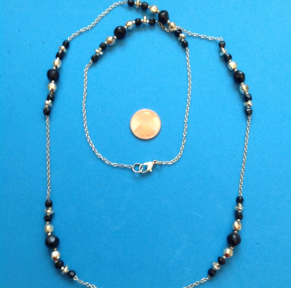 CLASSIC SOFT GOLD TONE AND BLACK BEADED CHAIN NECKLACE 30" LONG