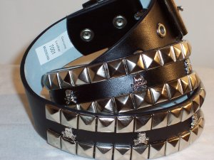 2 ROW PYRAMID SKULL& BONES LEATHER BELT BLACK SZ M 36