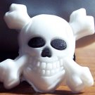 SKULL WITH CROSSBONES SHOE CHARM FOR ALL CLOGS AND CROCS