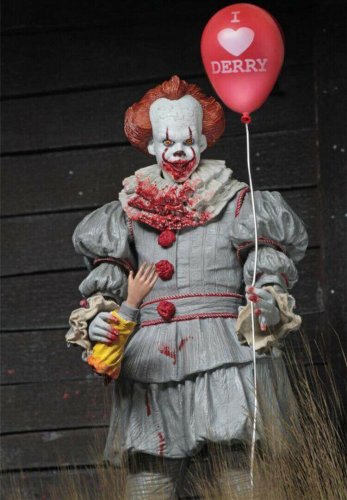 Fun IT Pennywise the Clown NECA 7 inch Toy Figure (Bloody Version)