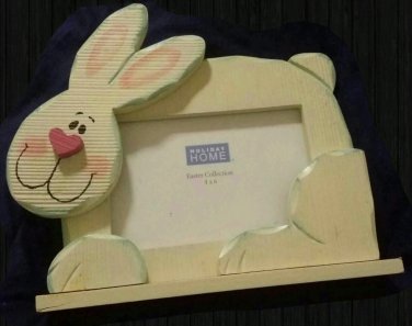 RABBIT PICTURE FRAME NEW!