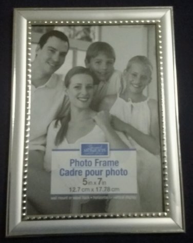 SILVER DOT PICTURE FRAME NEW!