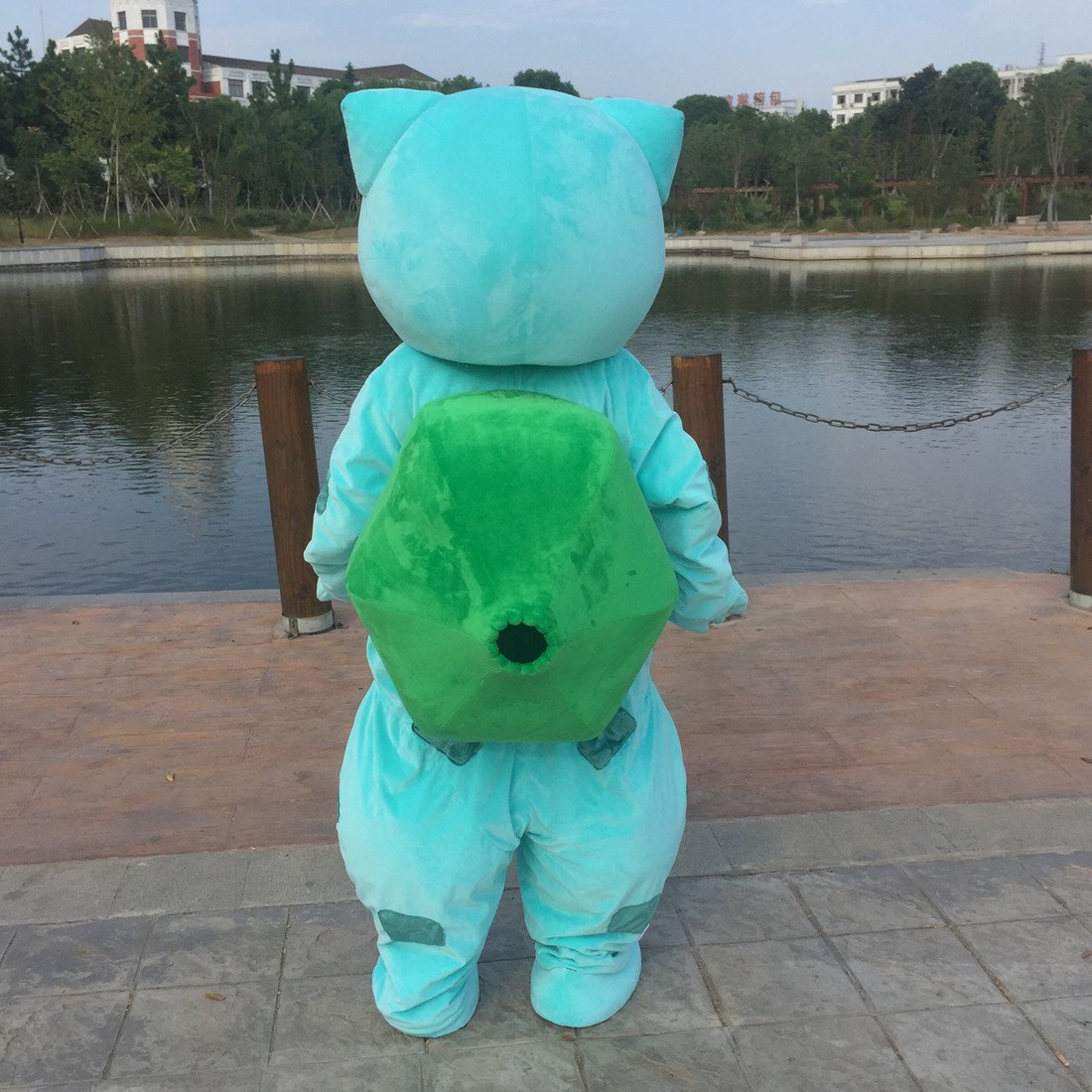 Game Pokemon Bulbasaur Cartoon Character Animal Pocket Monster Dress Mascot Costume Cosplay