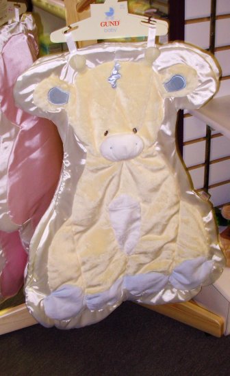 gund giraffe blanket