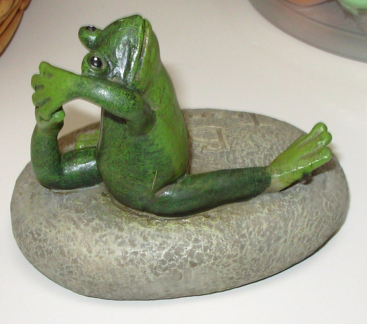 yoga frog figurine