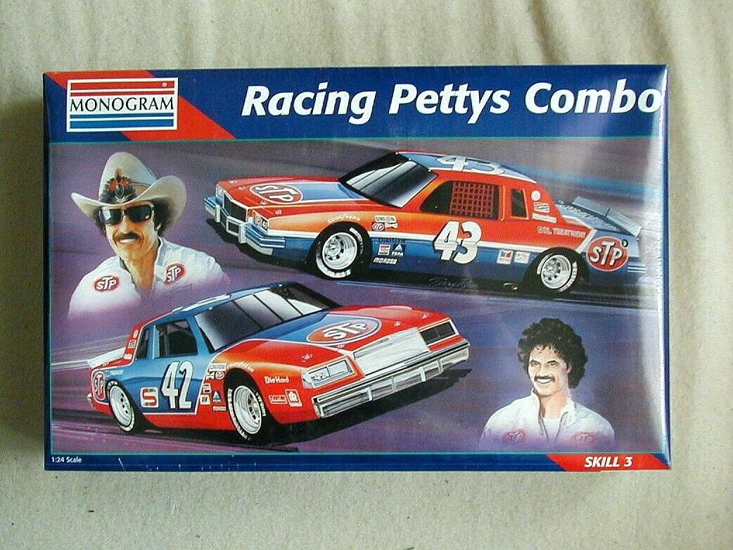 FACTORY SEALED Racing Pettys Combo by Monogram #6389 Richard and Kyle Petty