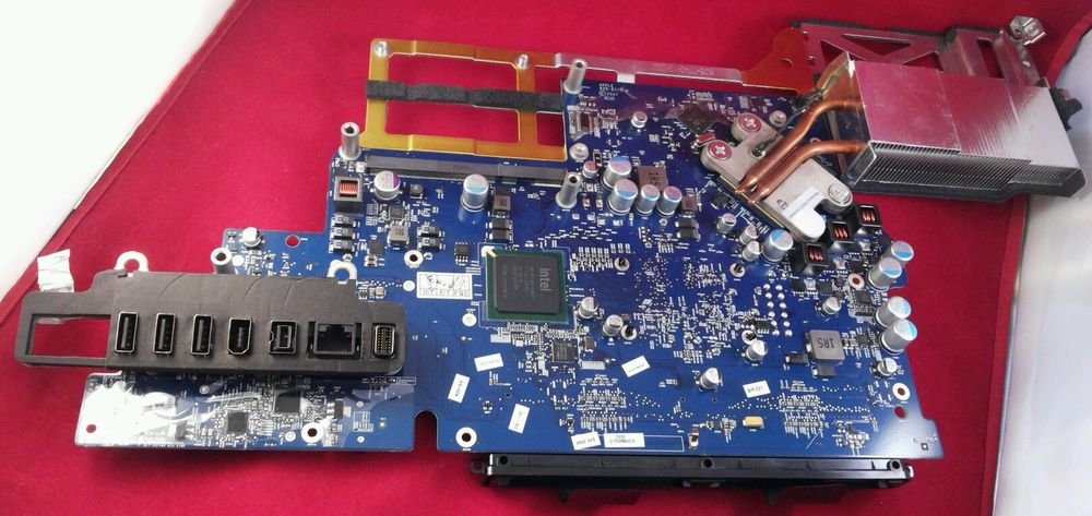 Apple iMac 24" Mid 2007 A1225 2.4GHz Logic Board Motherboard 820-2110-A