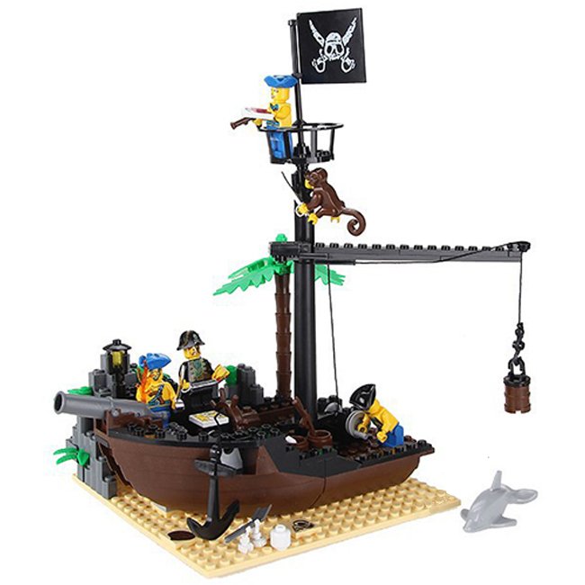 Pirates Caribbean Ship Wreck Treasure Island Fort Lego Compatible Toy