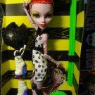 Monster High Doll Operetta Skultimate Roller Maze Mint Complete New Box