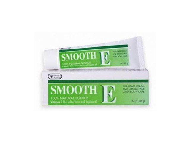 SMOOTH E CREAM VITAMIN E PLUS ALOE VERA REDUCE SCAR 40g