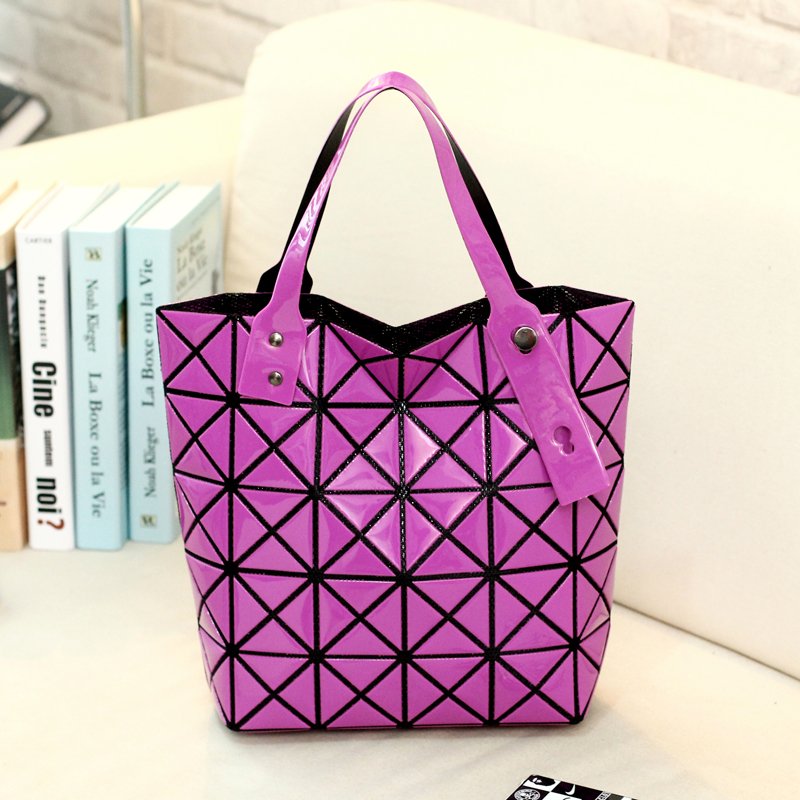 Issey Miyake Bao Bao Hand Shoulder Bag - Purple