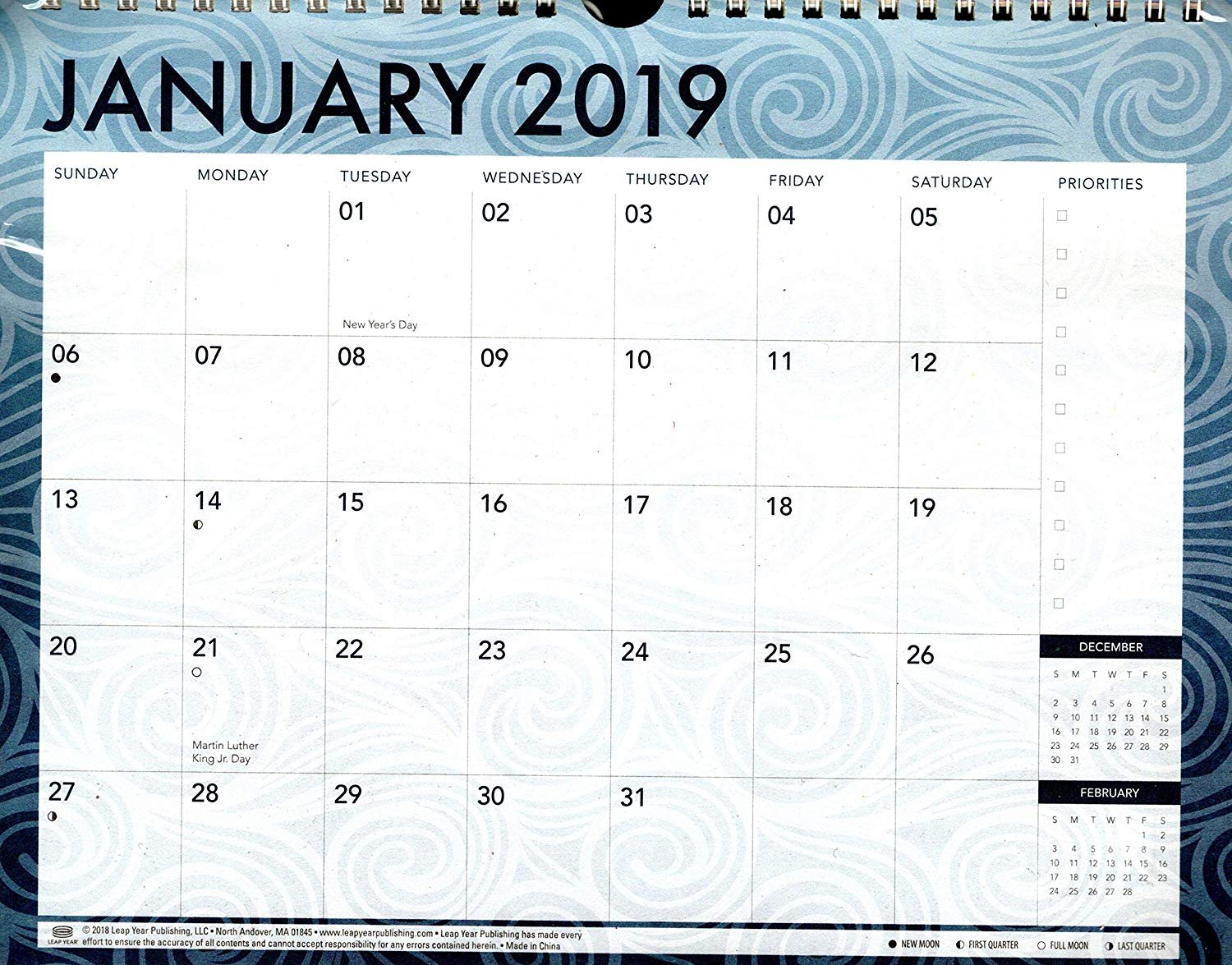 2019 Spiral Bound Calendar (Essentials 2019 Calendar Collection) - 12 Months Desktop - (Edition #6)