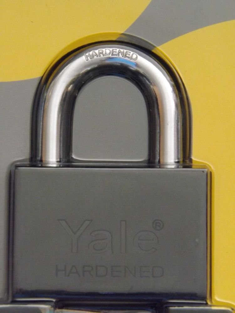 GIANT PADLOCK YALE HIGH SECUTRITY   XL STORAGE GATE GRAGE BIG LOCK