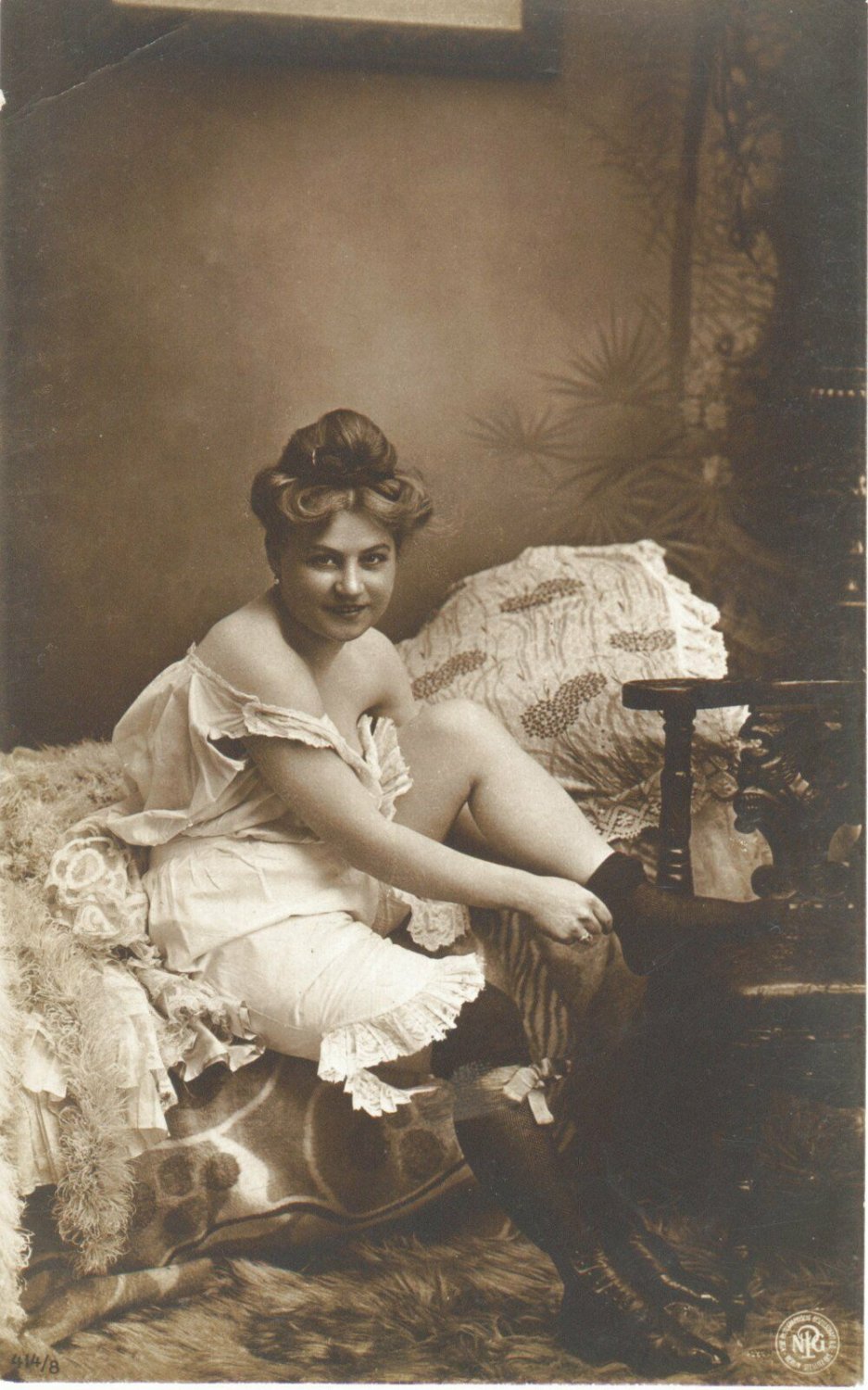 Victorian Vintage & Antique Erotica in E-Surface Paper 8x10 Nr 47