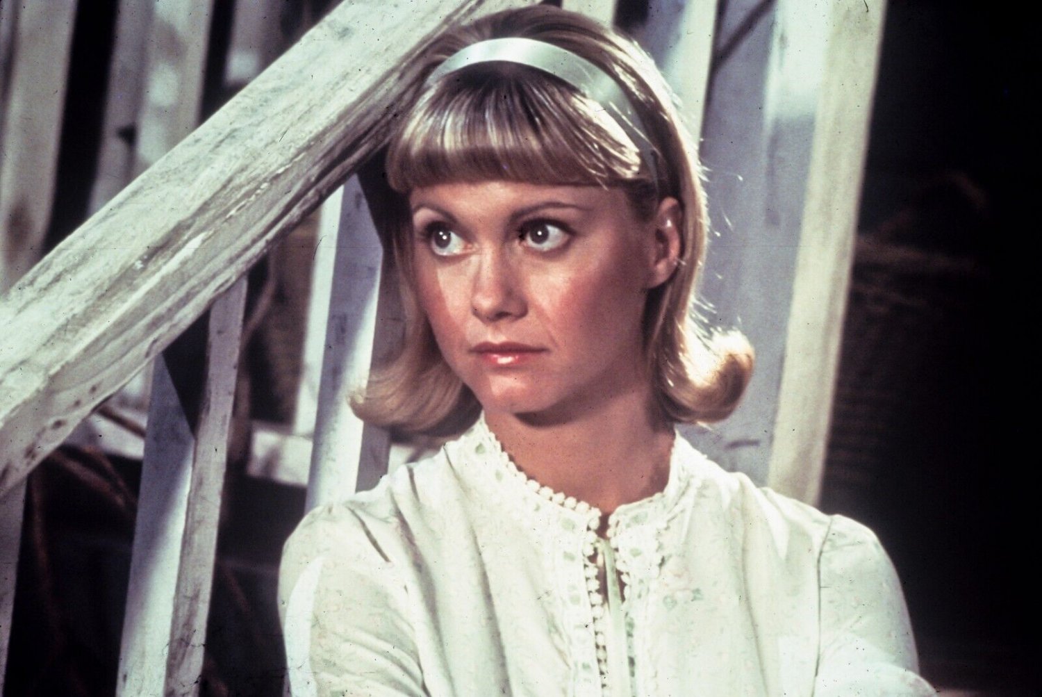8x10 Glossy Finish Print Classic Singer & Actress Star OLIVIA NEWTON JOHN # 7