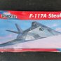 Monogram 1:72 Snaptite model kit F-117A Stealth skill level 1 1995 #1148 sealeD