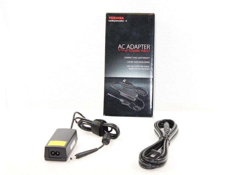 NEW TOSHIBA NB200 NOTEBOOK 30W 19V AC ADAPTER WITH POWER CORD