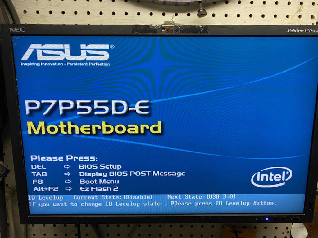 ASUS P7P55D-E motherboard and quad core processor, accessories