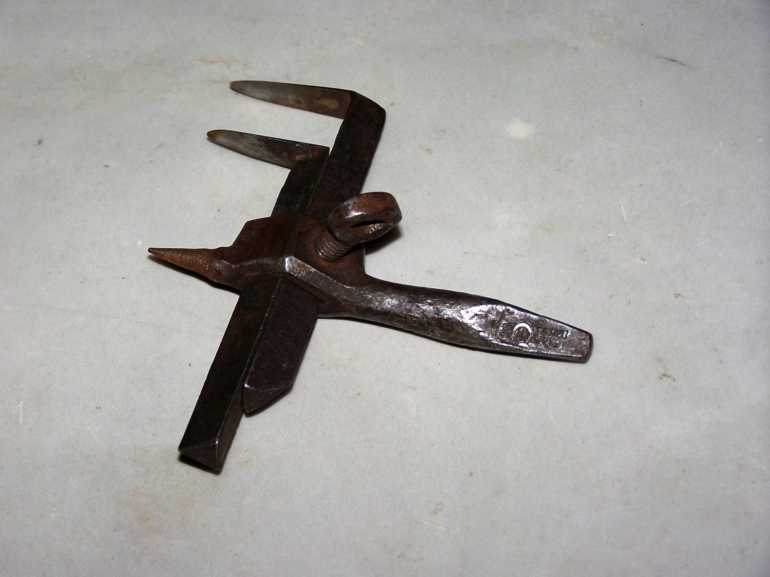 p lowentraut circle cutter vintage tool