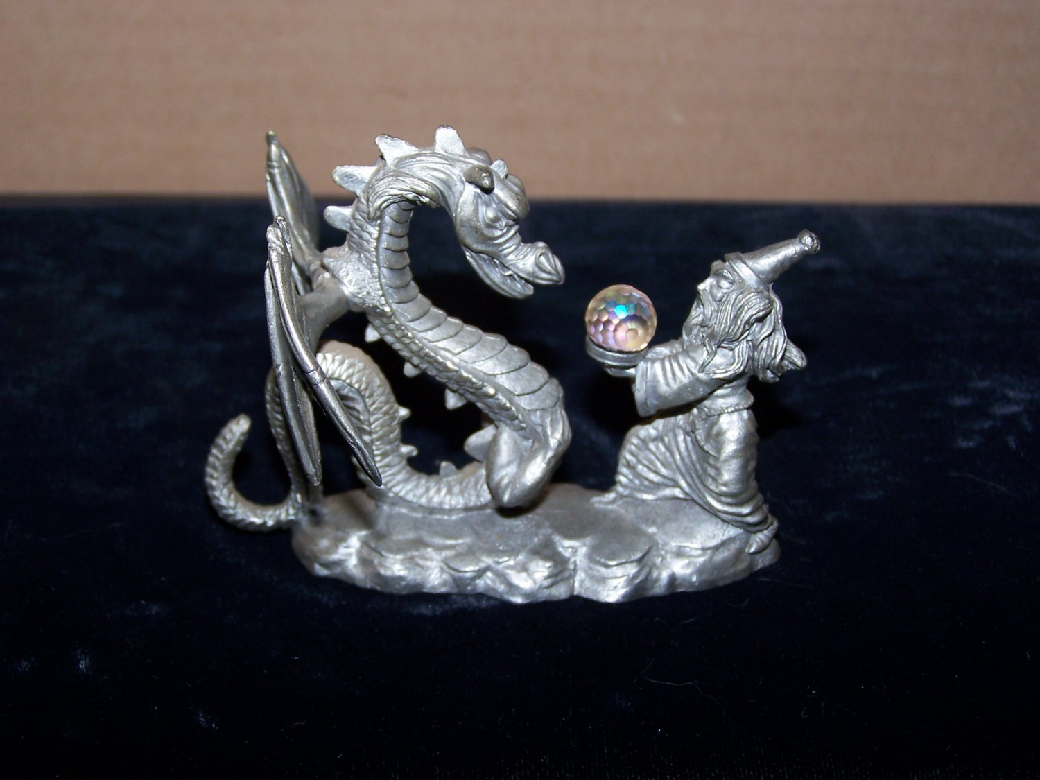 cmr631 spoontiques 1986 pewter dragon and wizard figurine
