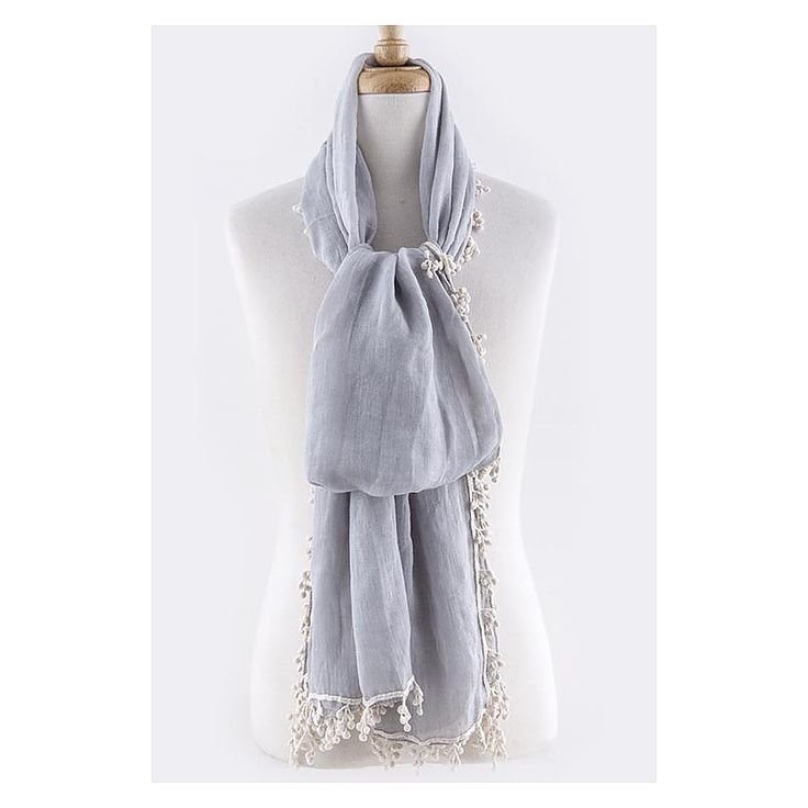 THREAD BALL ALIGNED SOLID COLOR SCARF