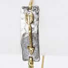 2 TONE METAL ARROW TAG SKINNY BANGLE
