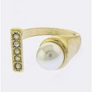 PEALR TIP CUFF RING