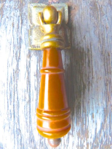 BAKELITE DRAWER PULL VINTAGE CABINET TEAR DROP PULL LARGE