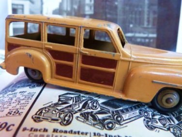 VINTAGE DINKY MATCHBOX WAGON PASSENGER CAR