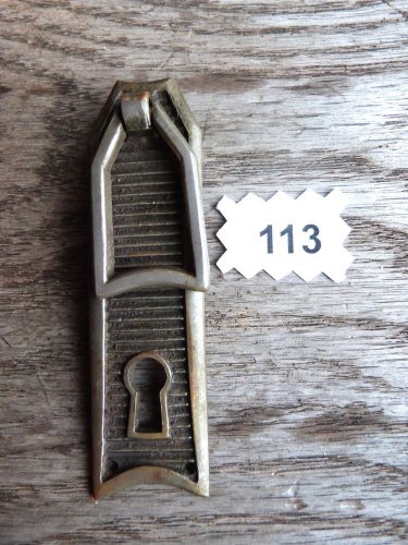 ANTIQUE KEY HOLE PULL ANTIQUE SKELETON KEY HOLE PLATE CABINET LOCK PULL