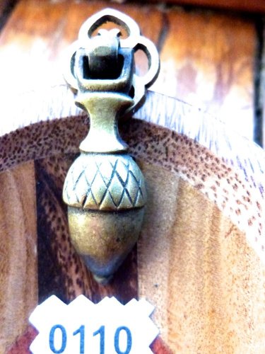 VINTAGE ACORN DOOR DROP PULL CAST ORNATE CABINET PULL BRASS ACORN