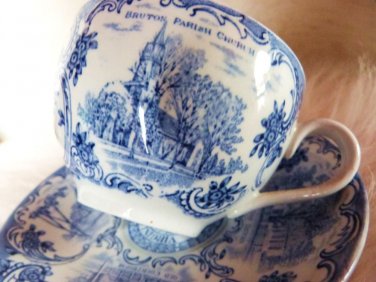 VIRGINIA STATE CUP SAUCER CREST WARE
