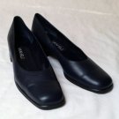 VANELI womas size 8.5 N black leather shoes new